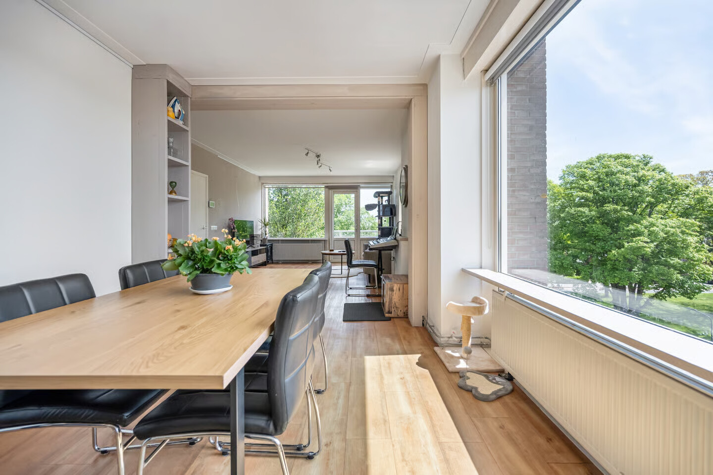 Appartement te koop: Laan van Blois 8, Beverwijk