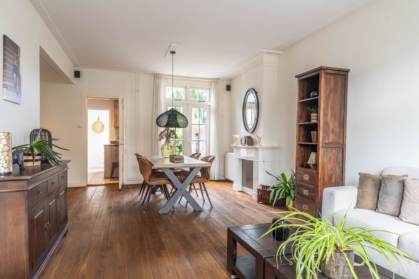 Hoekwoning te koop: Alkmaarseweg 208, Beverwijk
