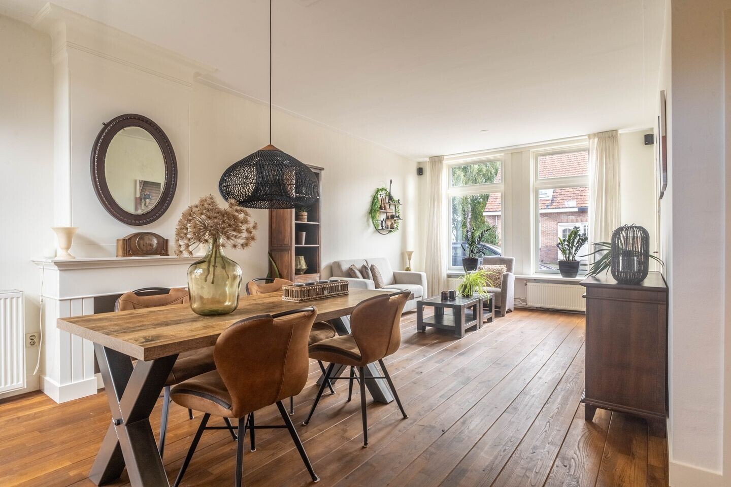 Hoekwoning te koop: Alkmaarseweg 208, Beverwijk