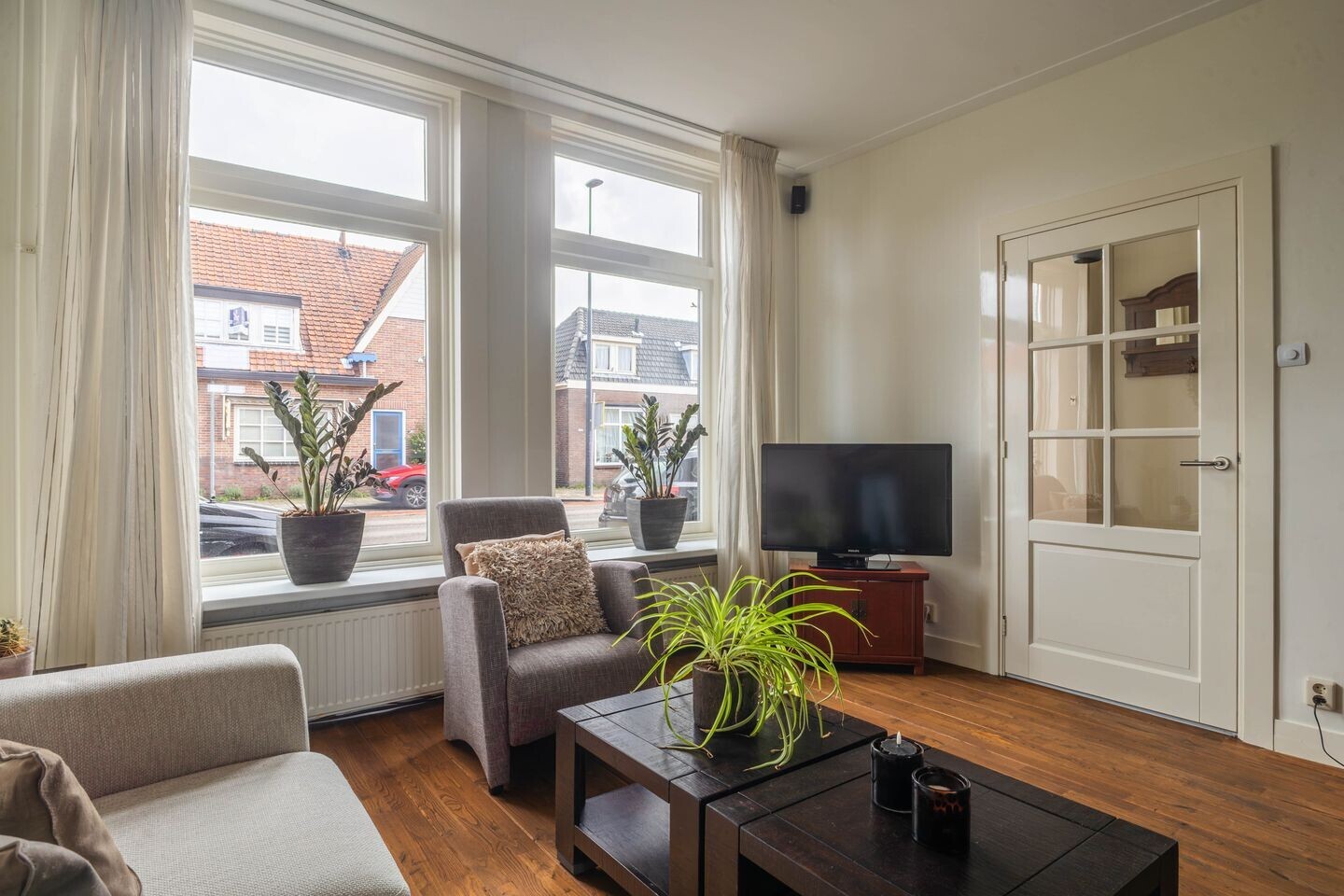 Hoekwoning te koop: Alkmaarseweg 208, Beverwijk