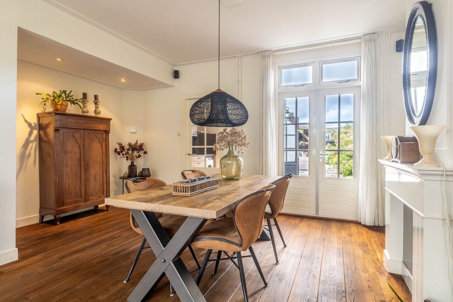 Hoekwoning te koop: Alkmaarseweg 208, Beverwijk