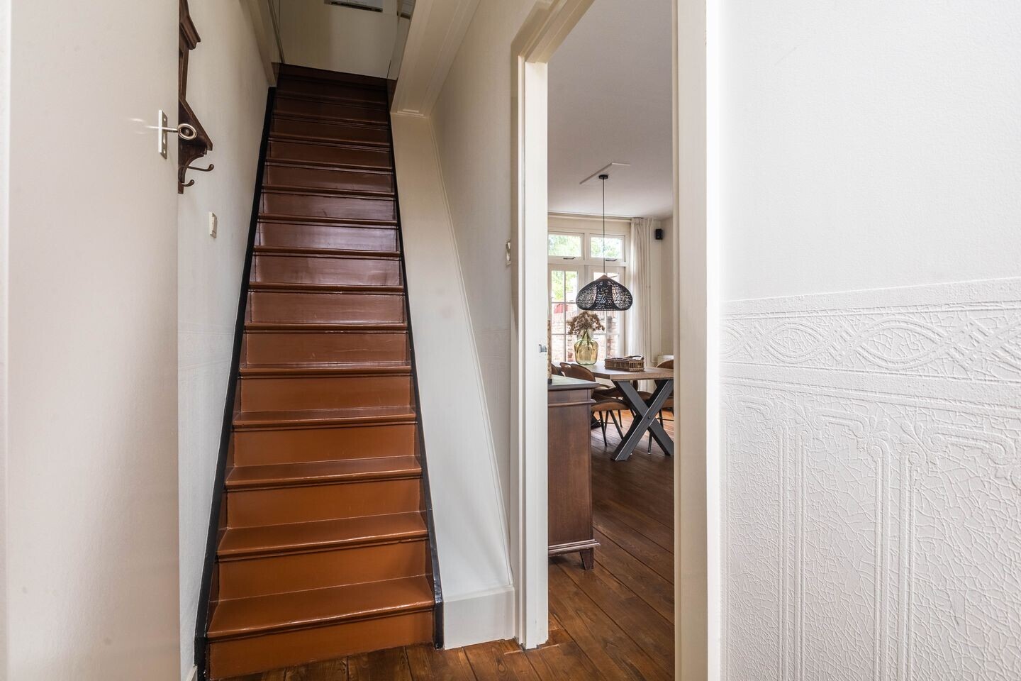 Hoekwoning te koop: Alkmaarseweg 208, Beverwijk