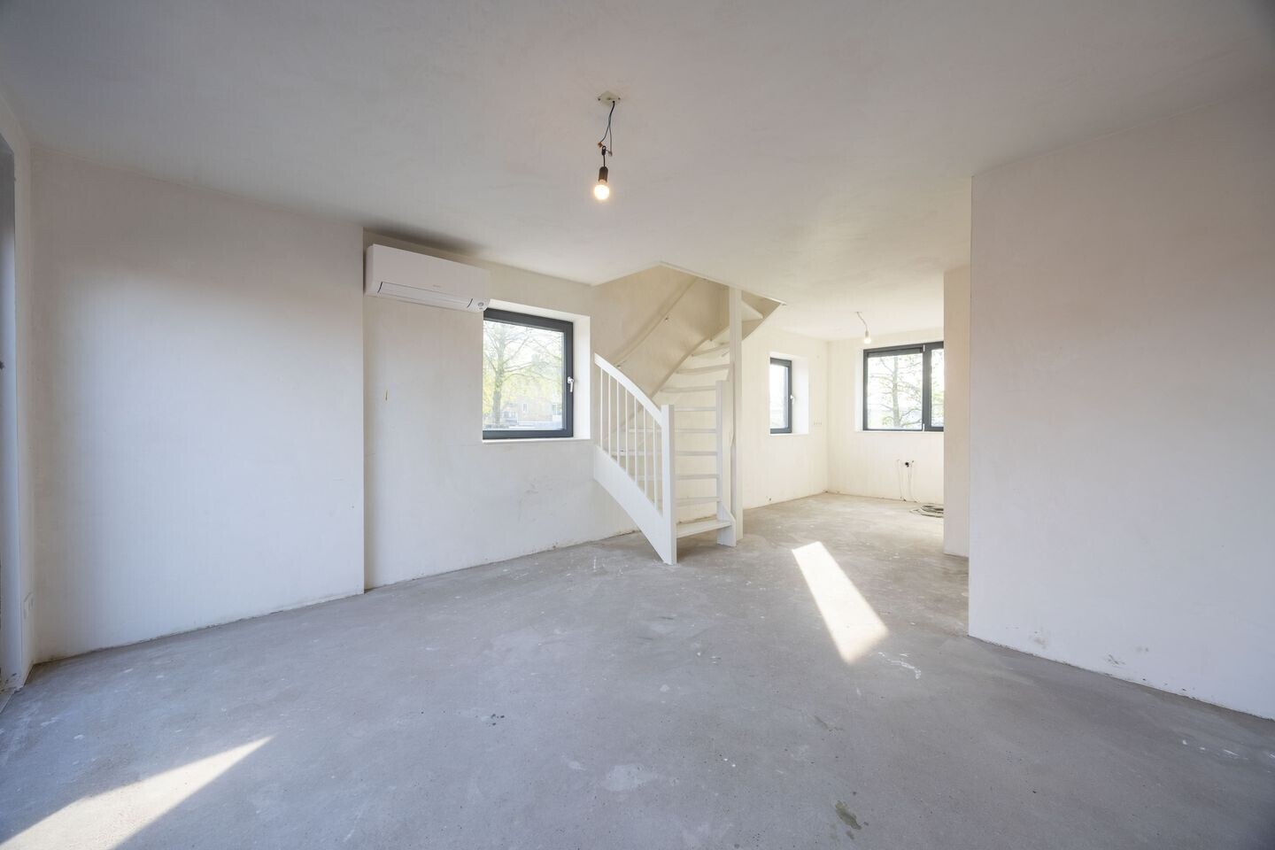 Appartement te koop: Kuenenplein 34A, Beverwijk