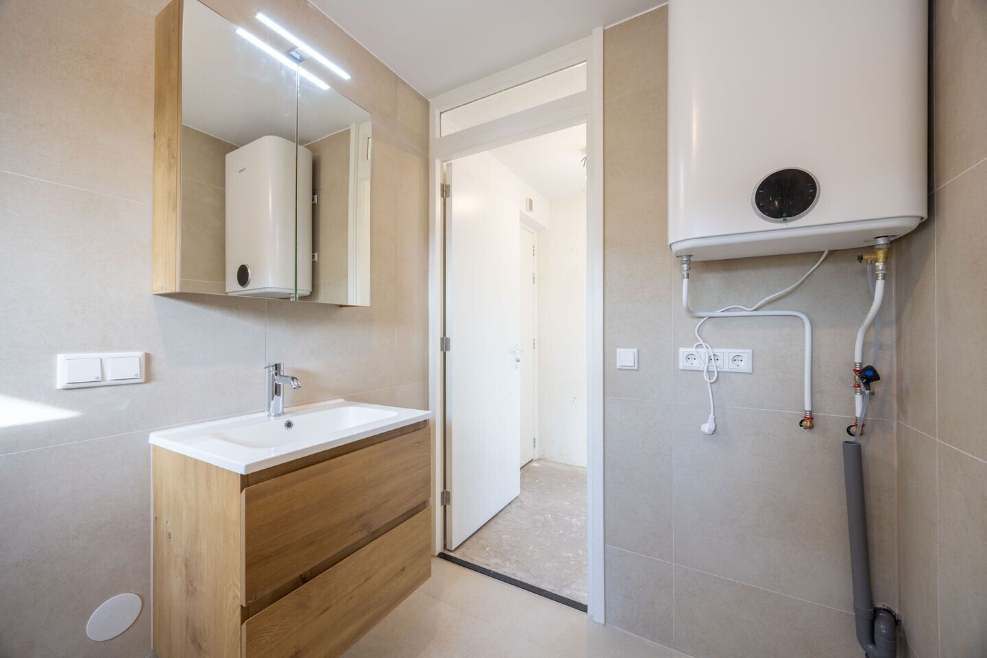 Appartement te koop: Kuenenplein 34A, Beverwijk