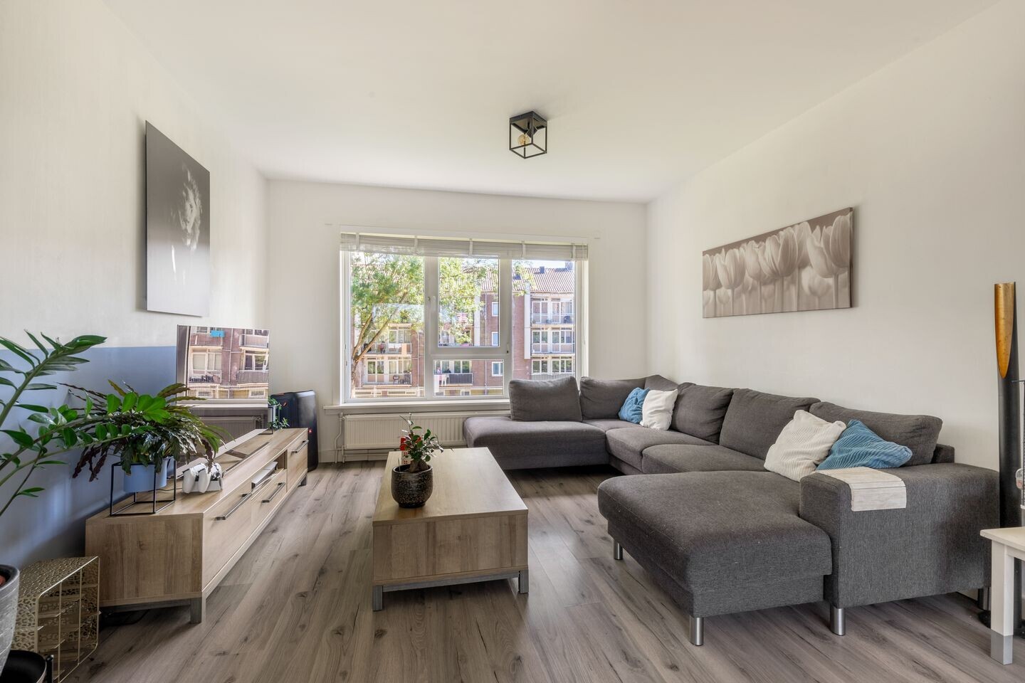 Appartement te koop: Wijk aan Duinerweg 155, Beverwijk