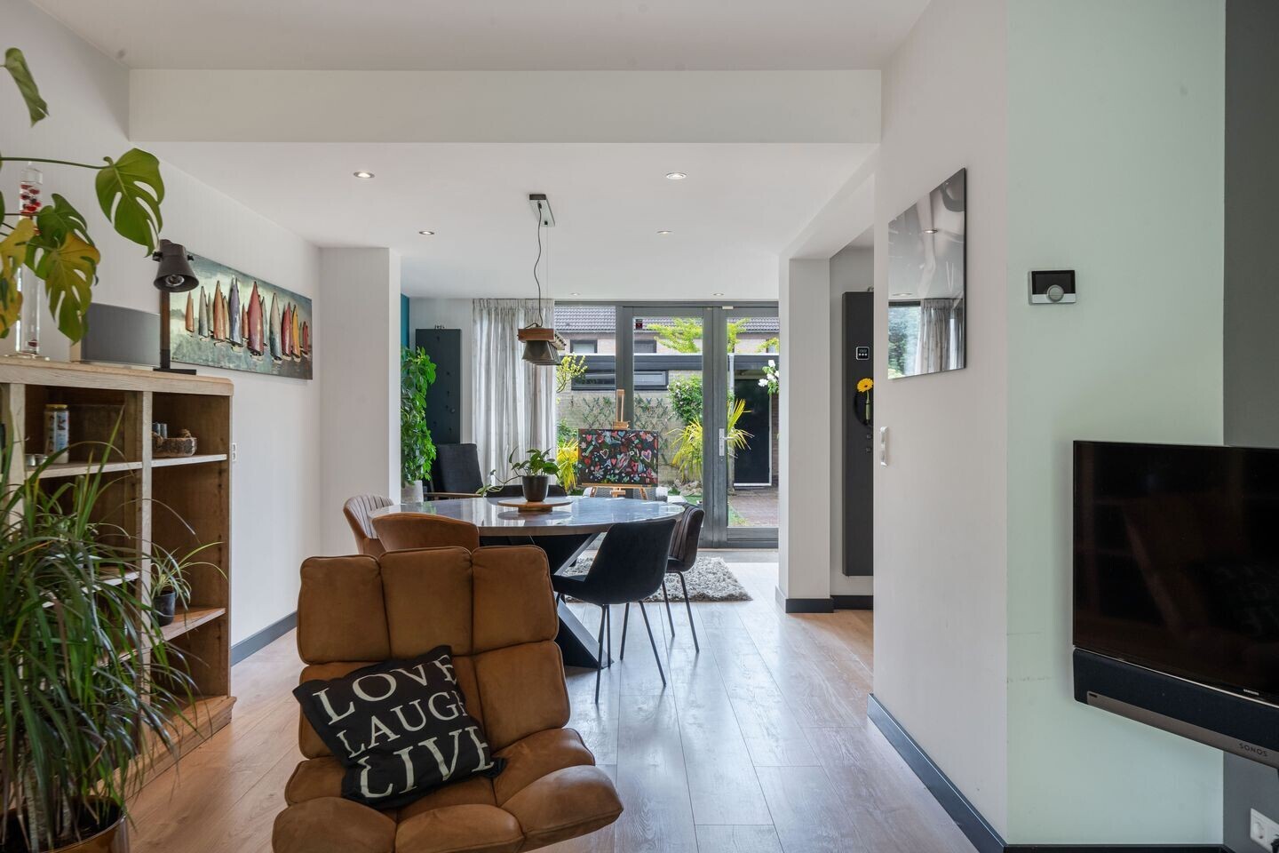 Hoekwoning te koop: Laan der Nederlanden 174, Beverwijk