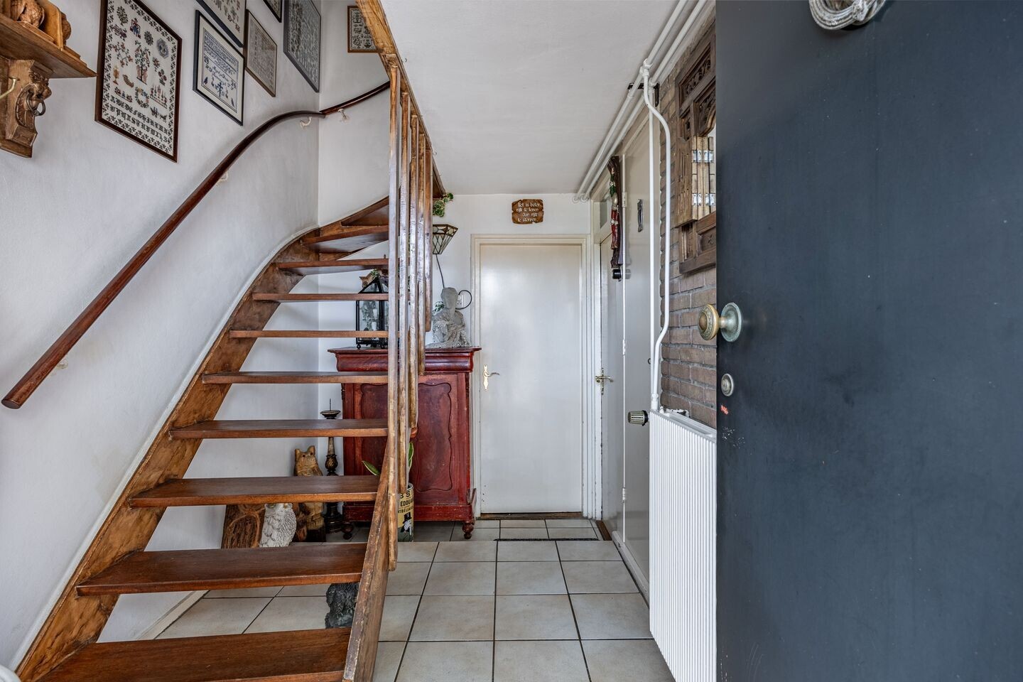 Tussenwoning te koop: Beatrix de Rijkstraat 98, Beverwijk