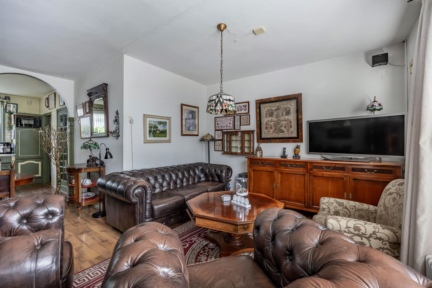 Tussenwoning te koop: Beatrix de Rijkstraat 98, Beverwijk