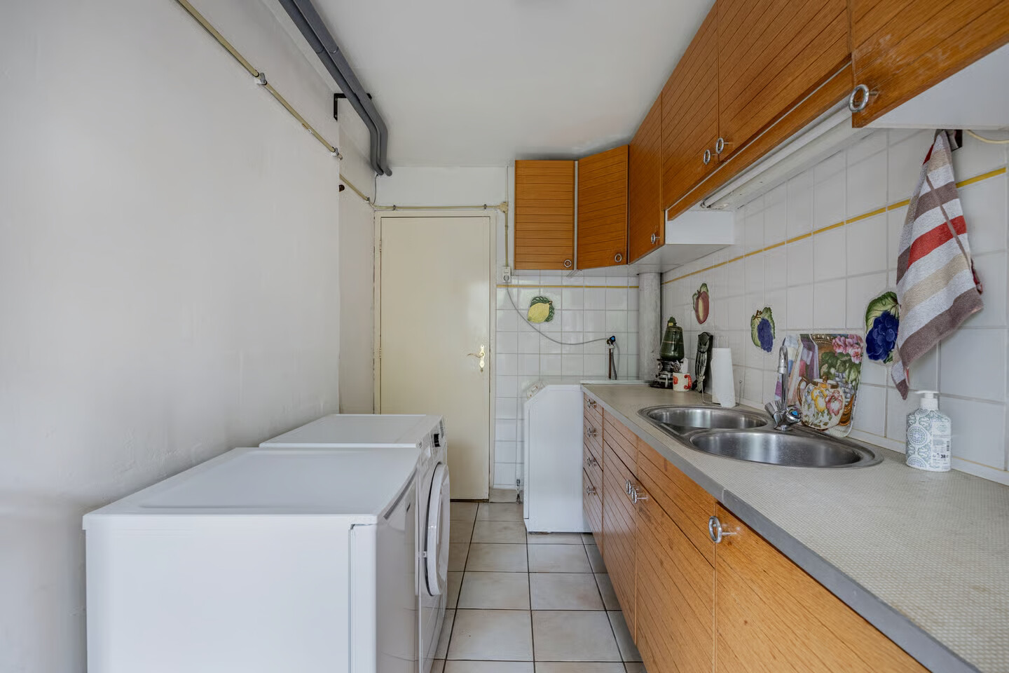Tussenwoning te koop: Beatrix de Rijkstraat 98, Beverwijk