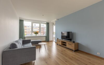 Uiverhof 84