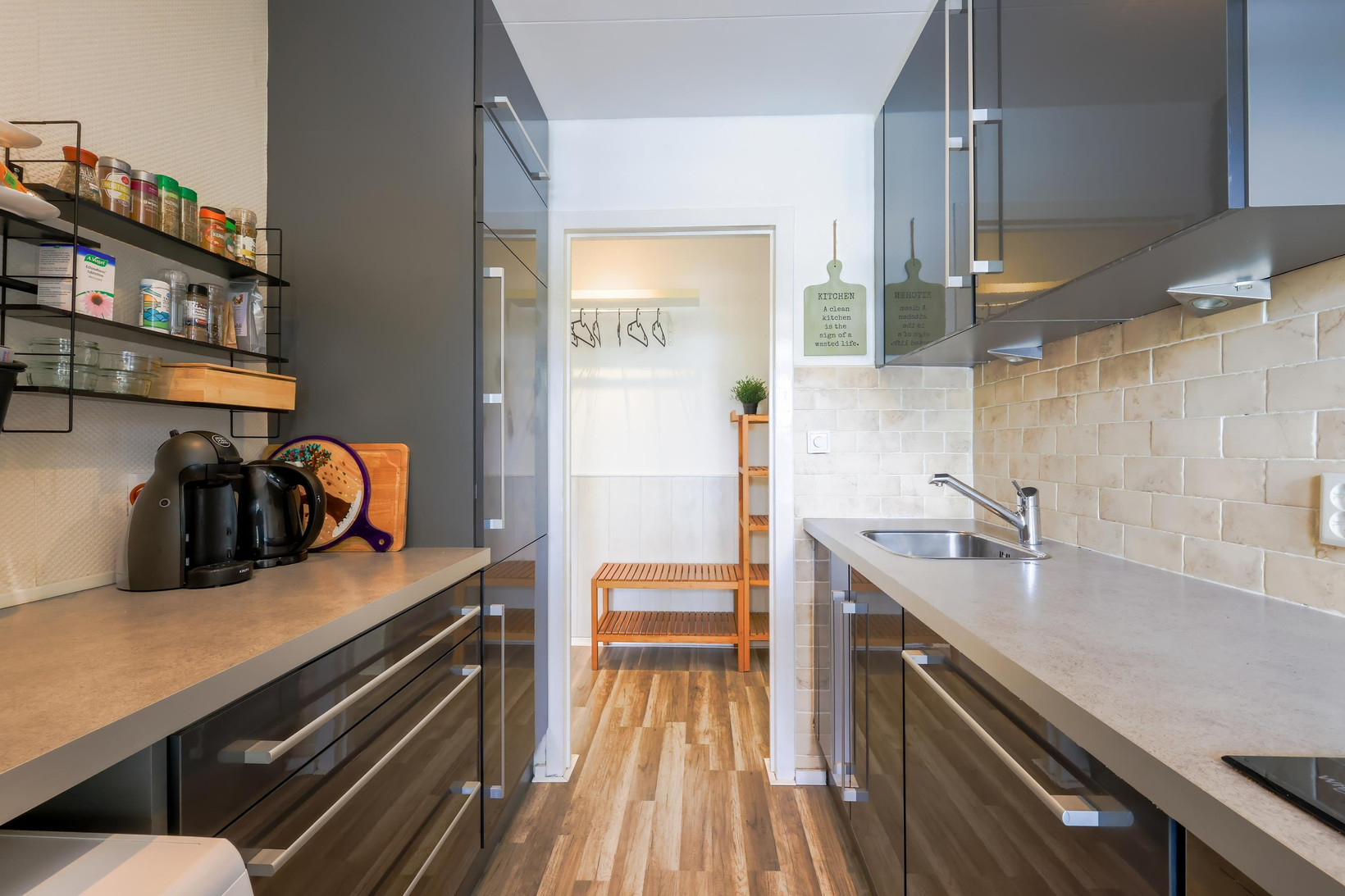 Appartement te koop: Pelikaanhof 10, Beverwijk