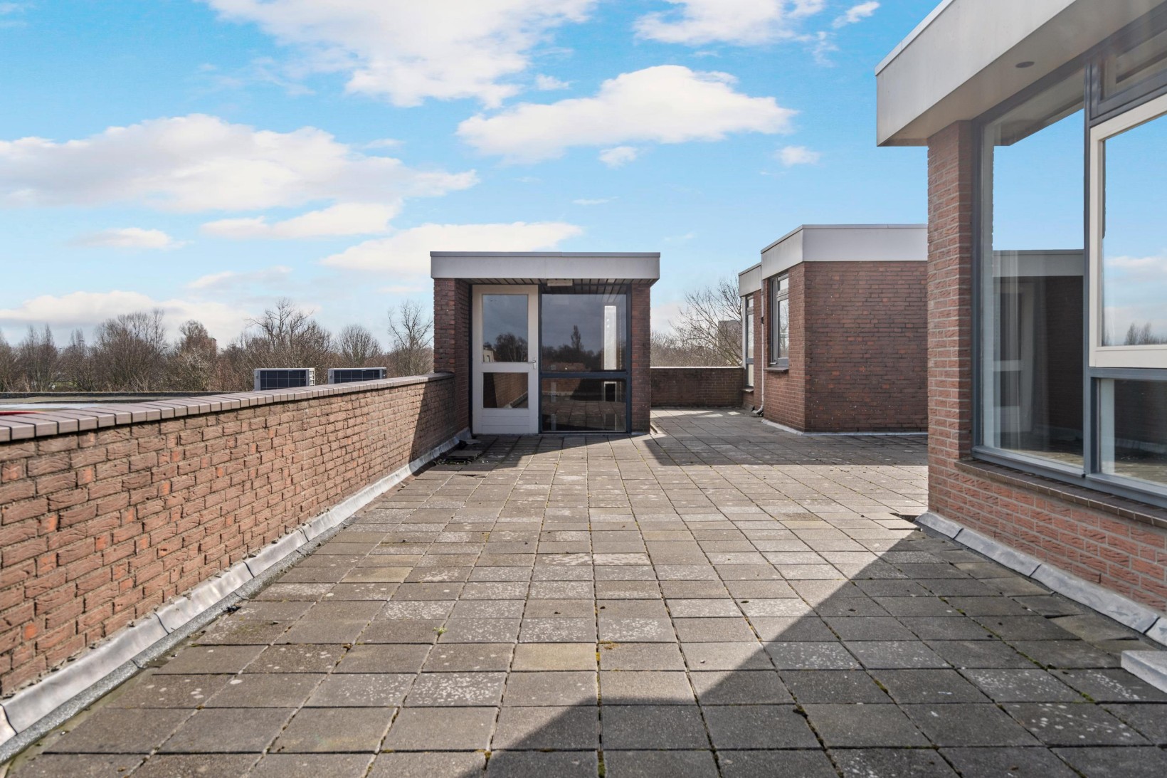 Appartement te koop: Laan van Meerestein 2A, Beverwijk