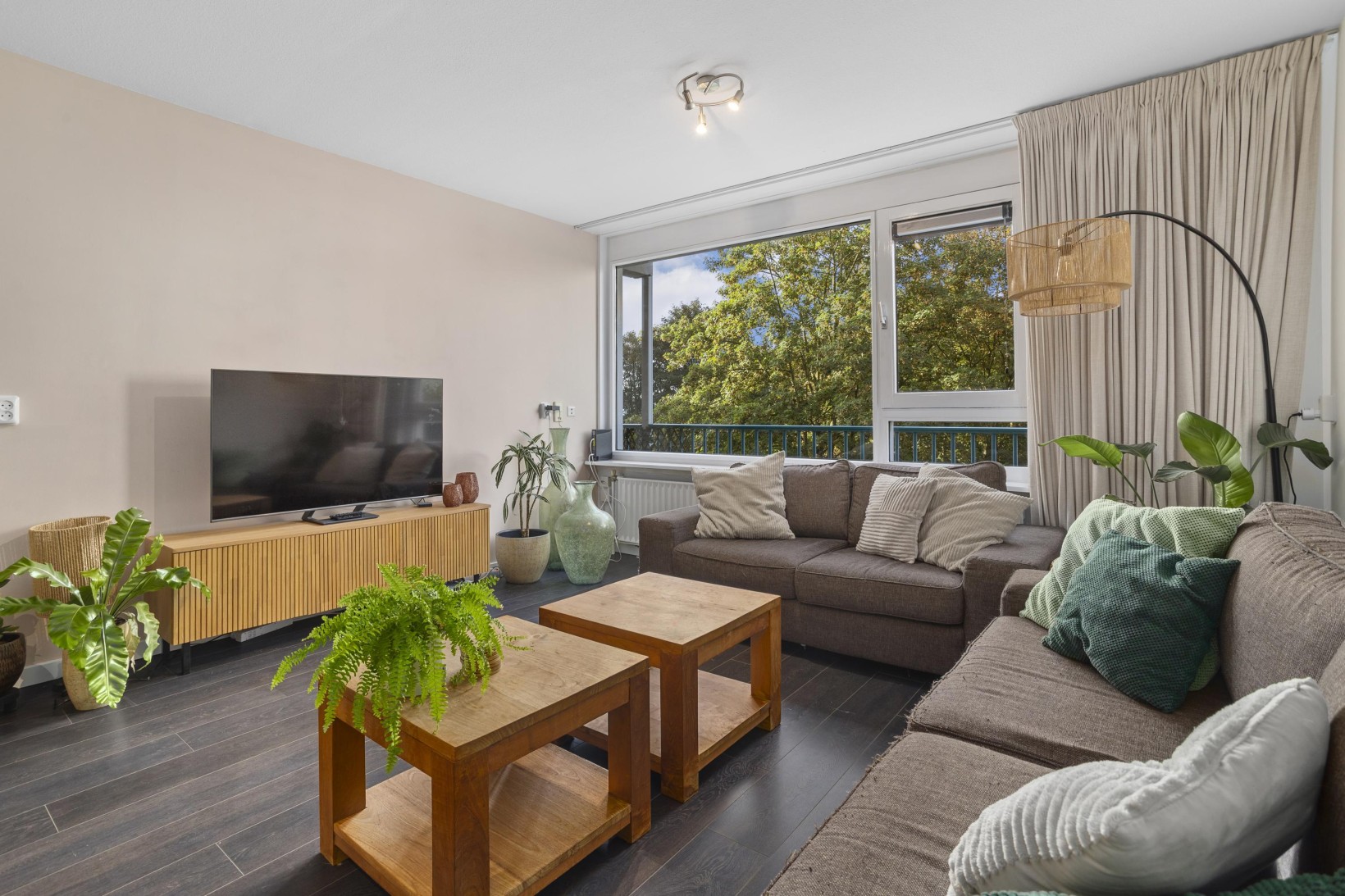 Appartement te koop: Dellaertlaan 39, Beverwijk