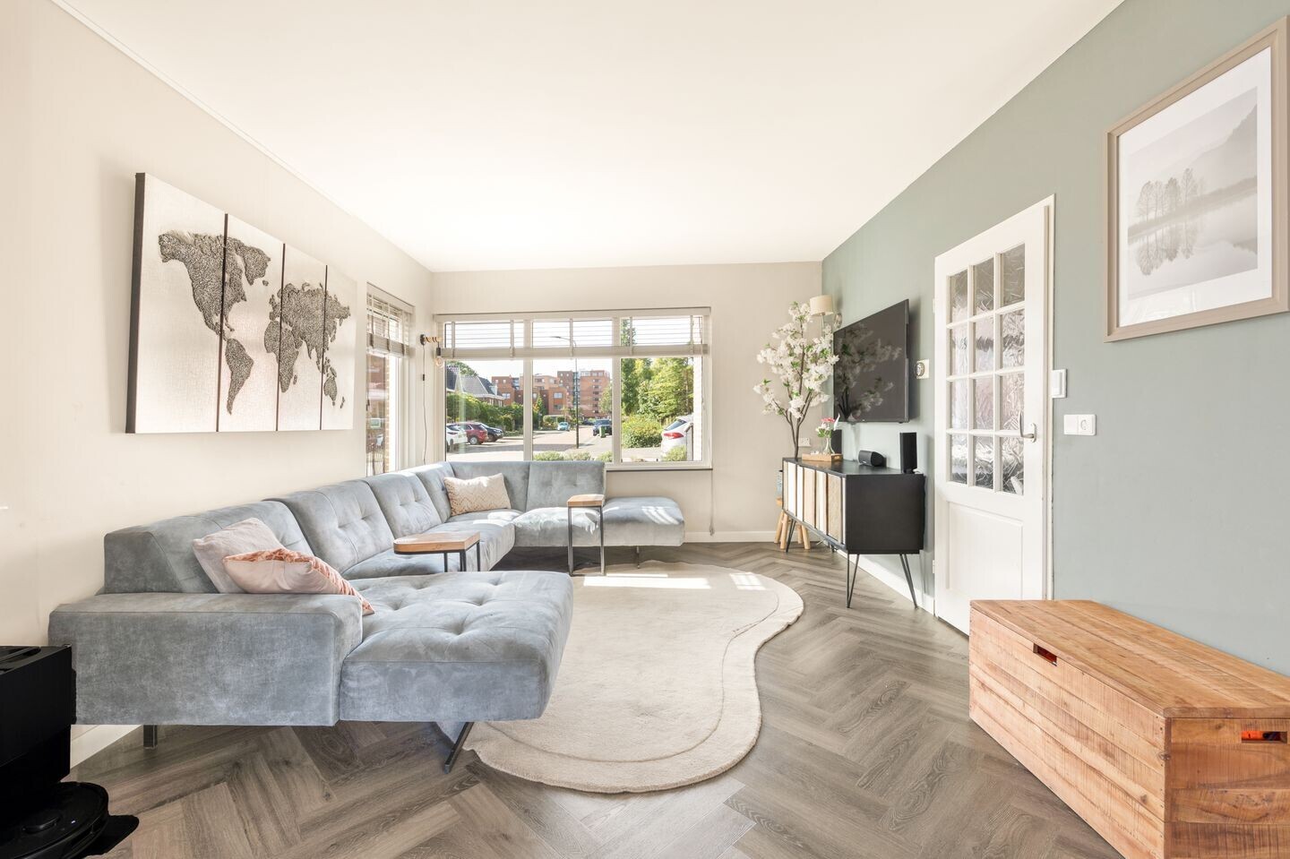 Hoekwoning te koop: Van Riemsdijklaan 1A, Beverwijk