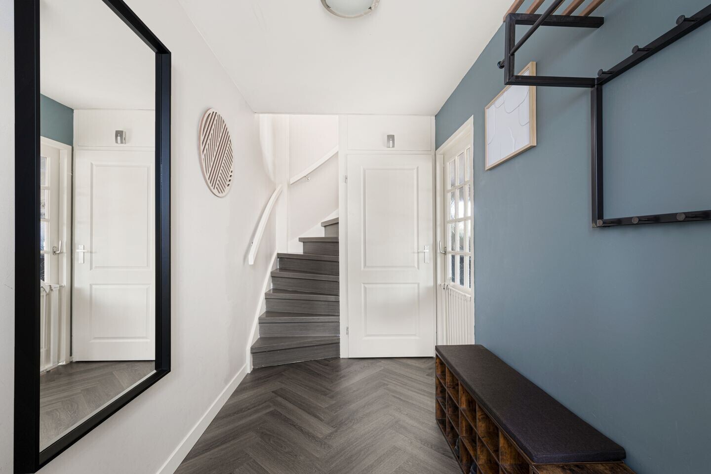 Hoekwoning te koop: Van Riemsdijklaan 1A, Beverwijk
