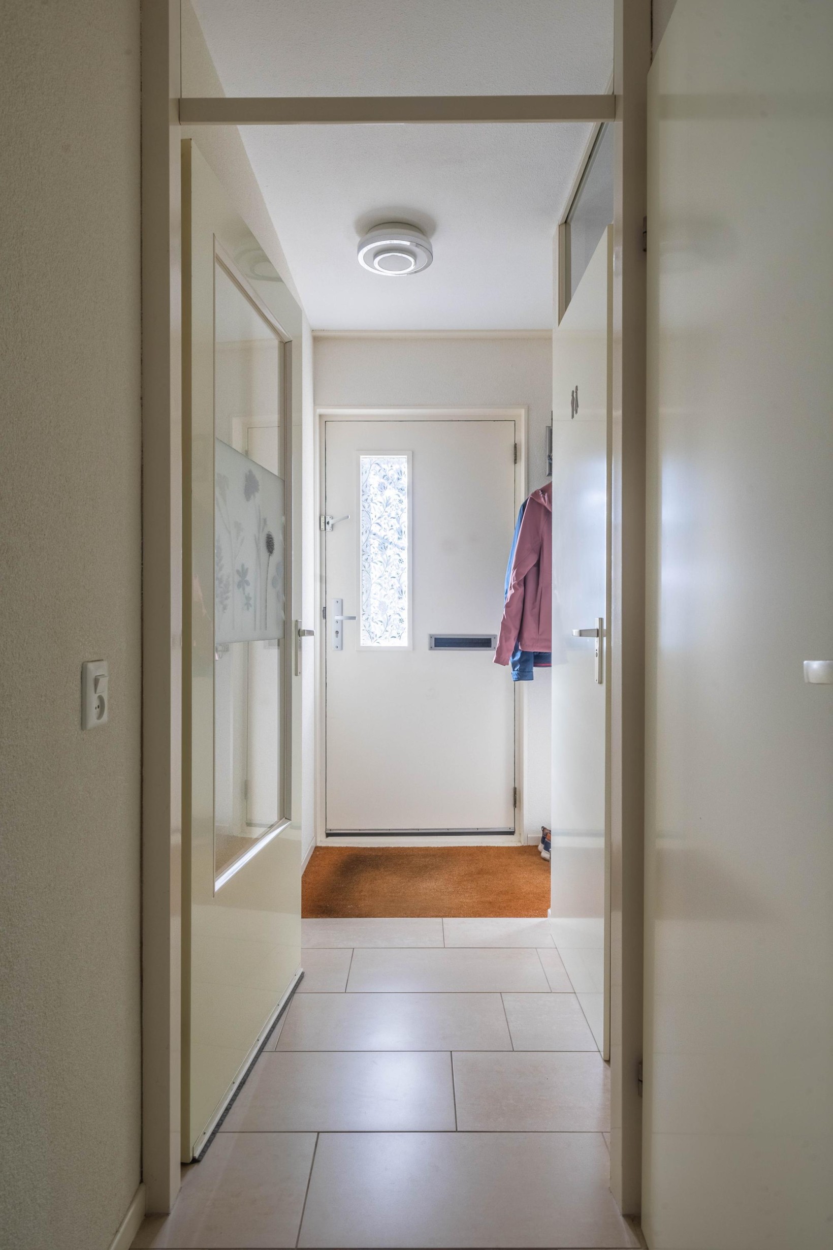 Hoekwoning te koop: Marga Klompélaan 25, Beverwijk