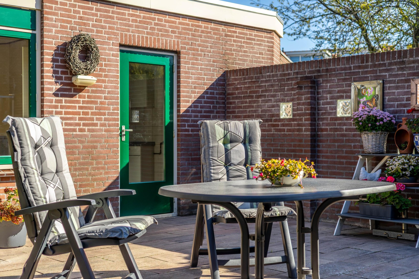 Hoekwoning te koop: Marga Klompélaan 25, Beverwijk