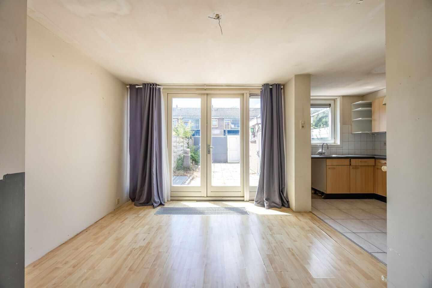 Tussenwoning te koop: Geulstraat 27, Beverwijk