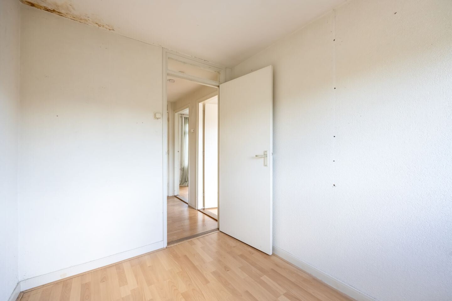 Tussenwoning te koop: Geulstraat 27, Beverwijk