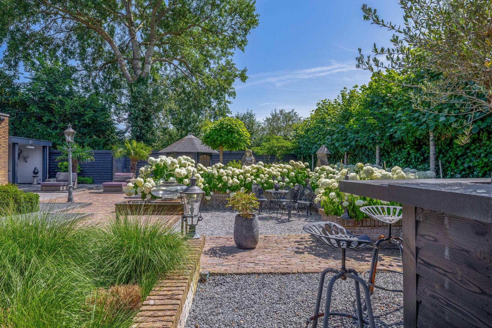 Hoekwoning te koop: Merwedestraat 13, Beverwijk