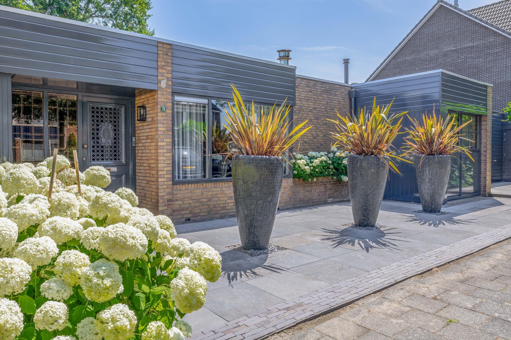 Hoekwoning te koop: Merwedestraat 13, Beverwijk