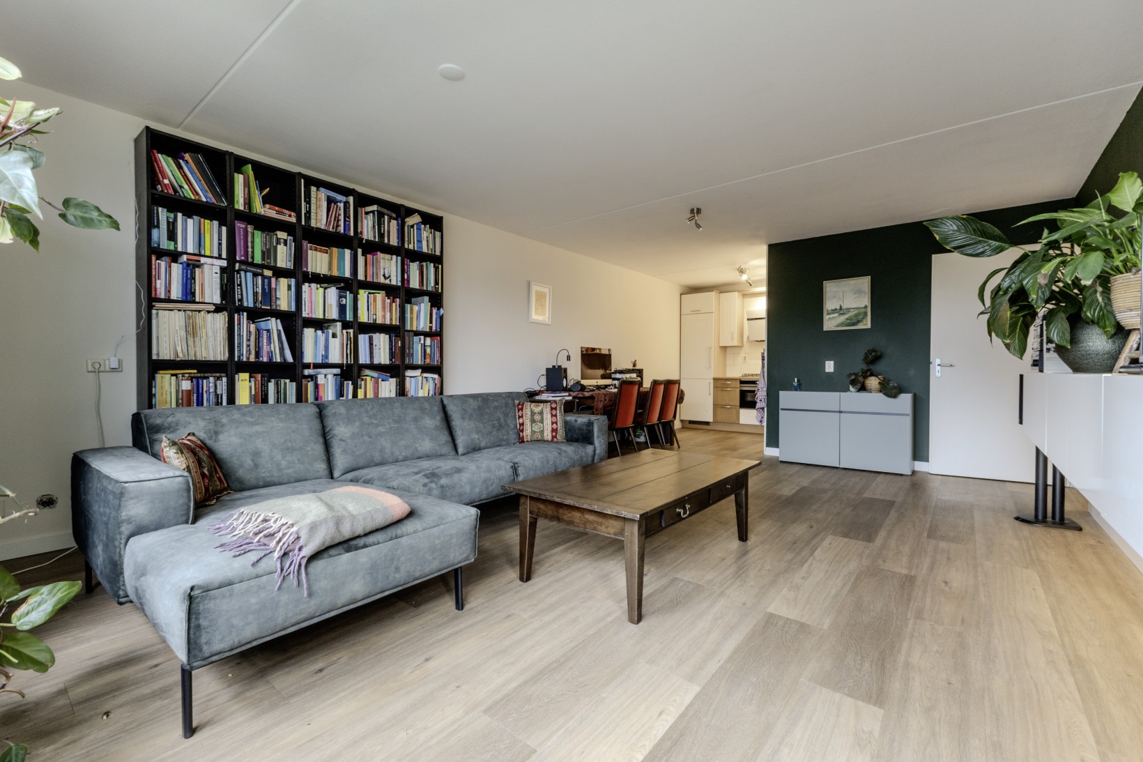 Appartement te koop: Adigestraat 184, Beverwijk