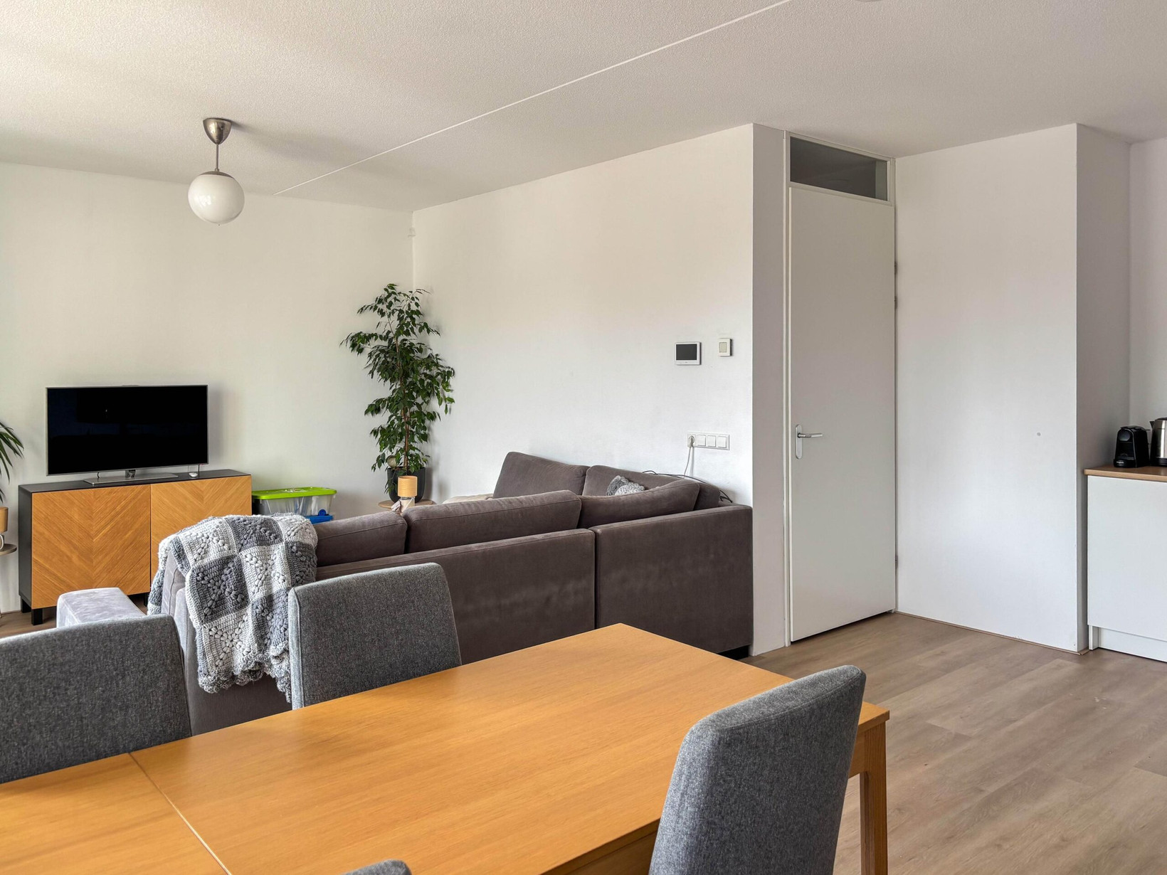 Appartement te huur: Vennelaan 66, Beverwijk