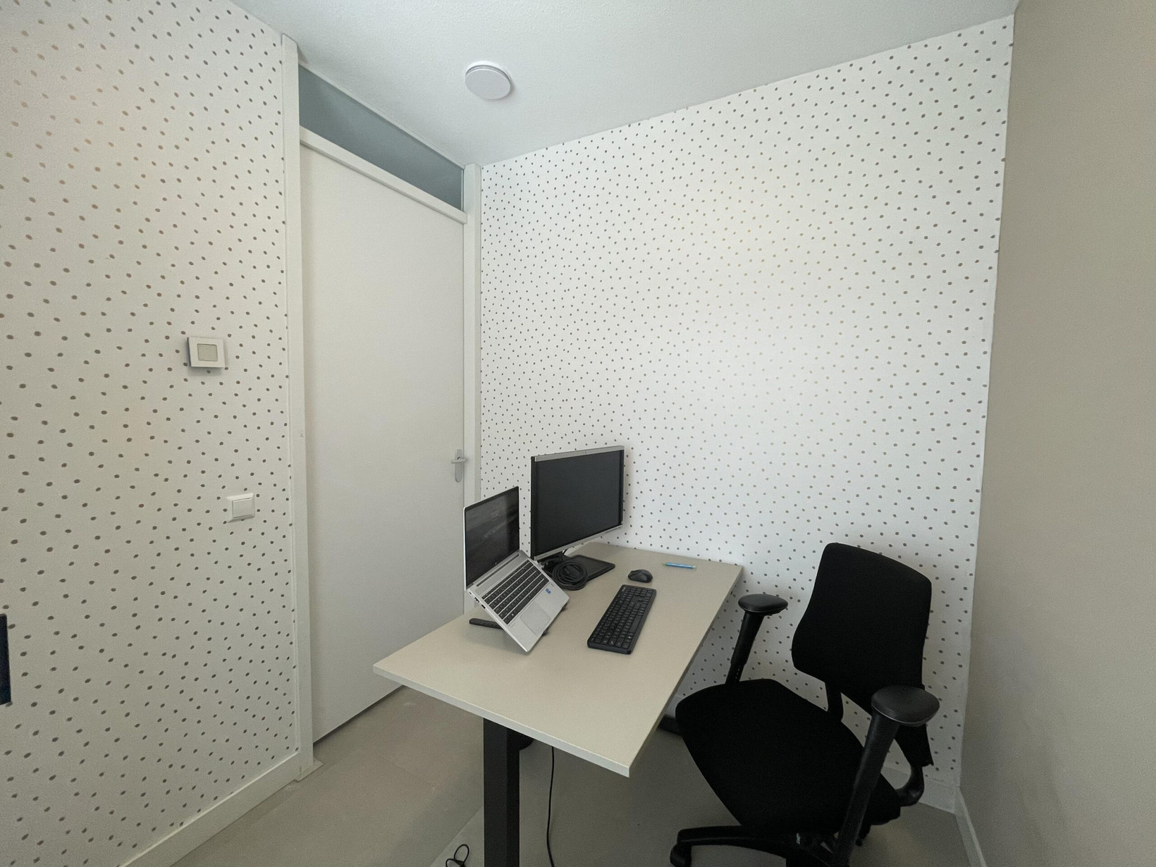 Appartement te huur: Vennelaan 74, Beverwijk