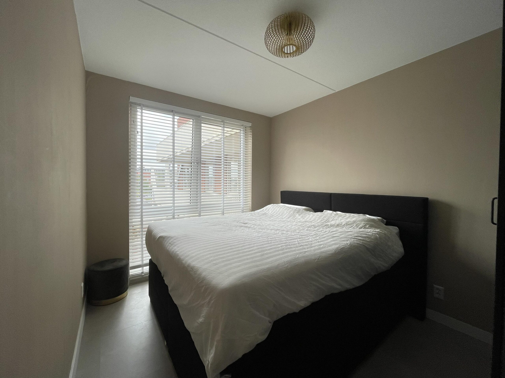 Appartement te huur: Vennelaan 74, Beverwijk