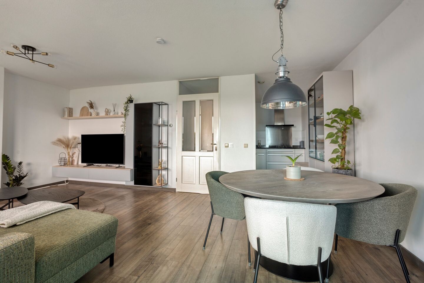 Appartement te koop: Catharina-Amaliahof 29, Beverwijk