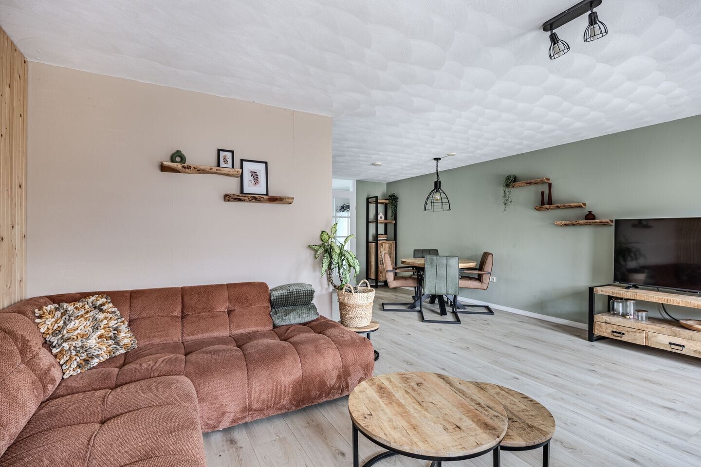 Tussenwoning te koop: Koos Speenhofflaan 40, Beverwijk