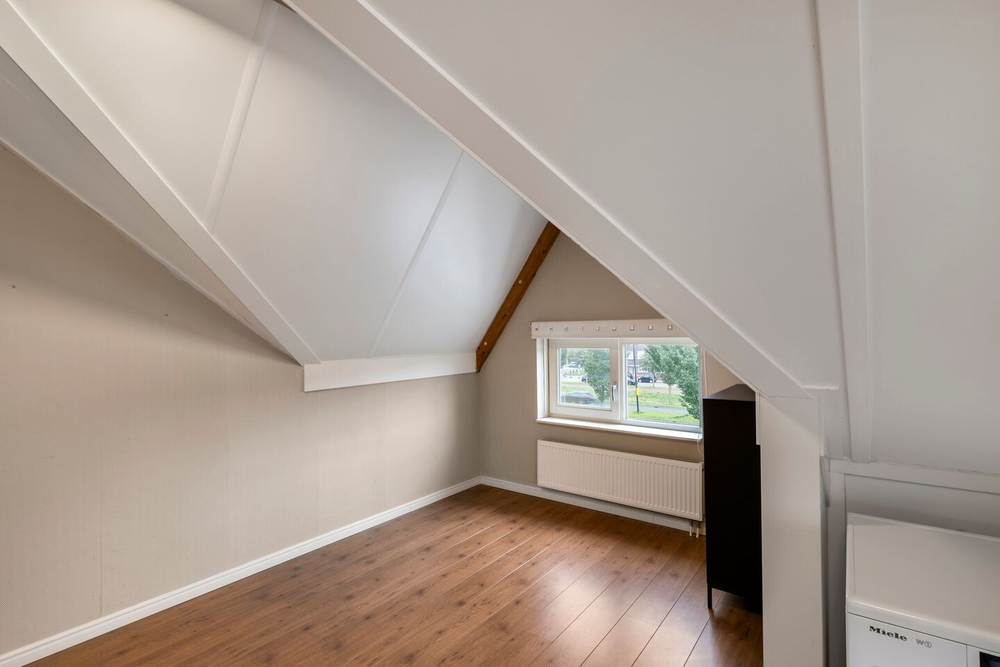 Hoekwoning te koop: Hans van Kilsdonklaan 57, Beverwijk