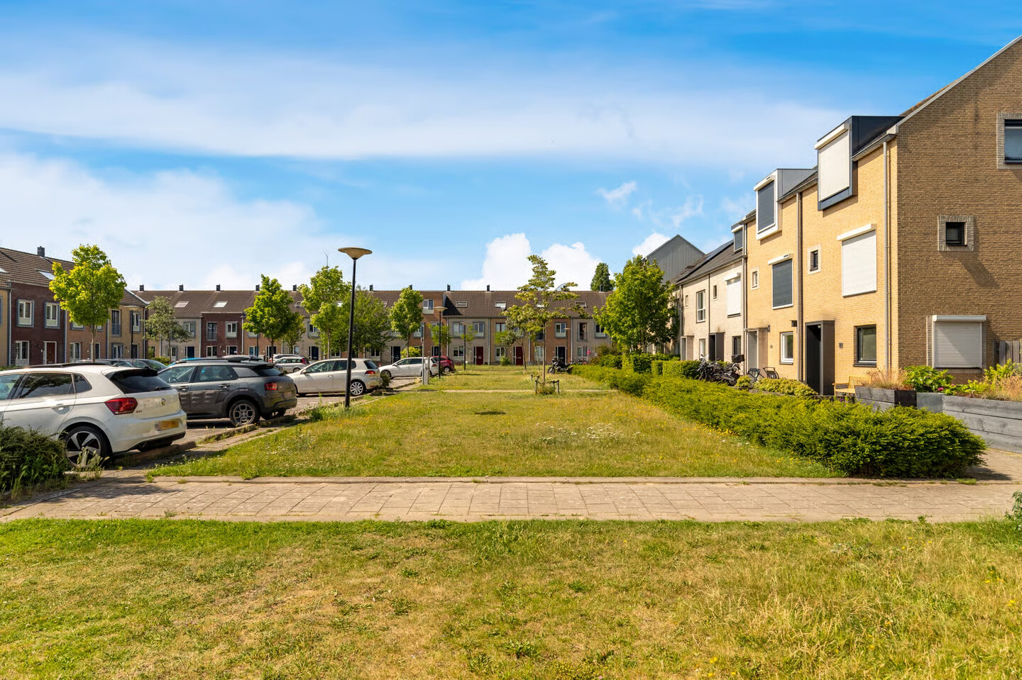 Tussenwoning te koop: Spinsteen 19, Beverwijk