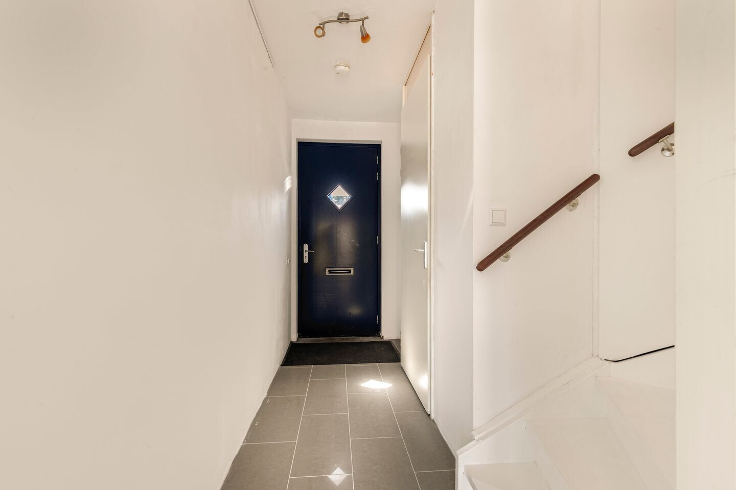 Tussenwoning te koop: Spinsteen 19, Beverwijk