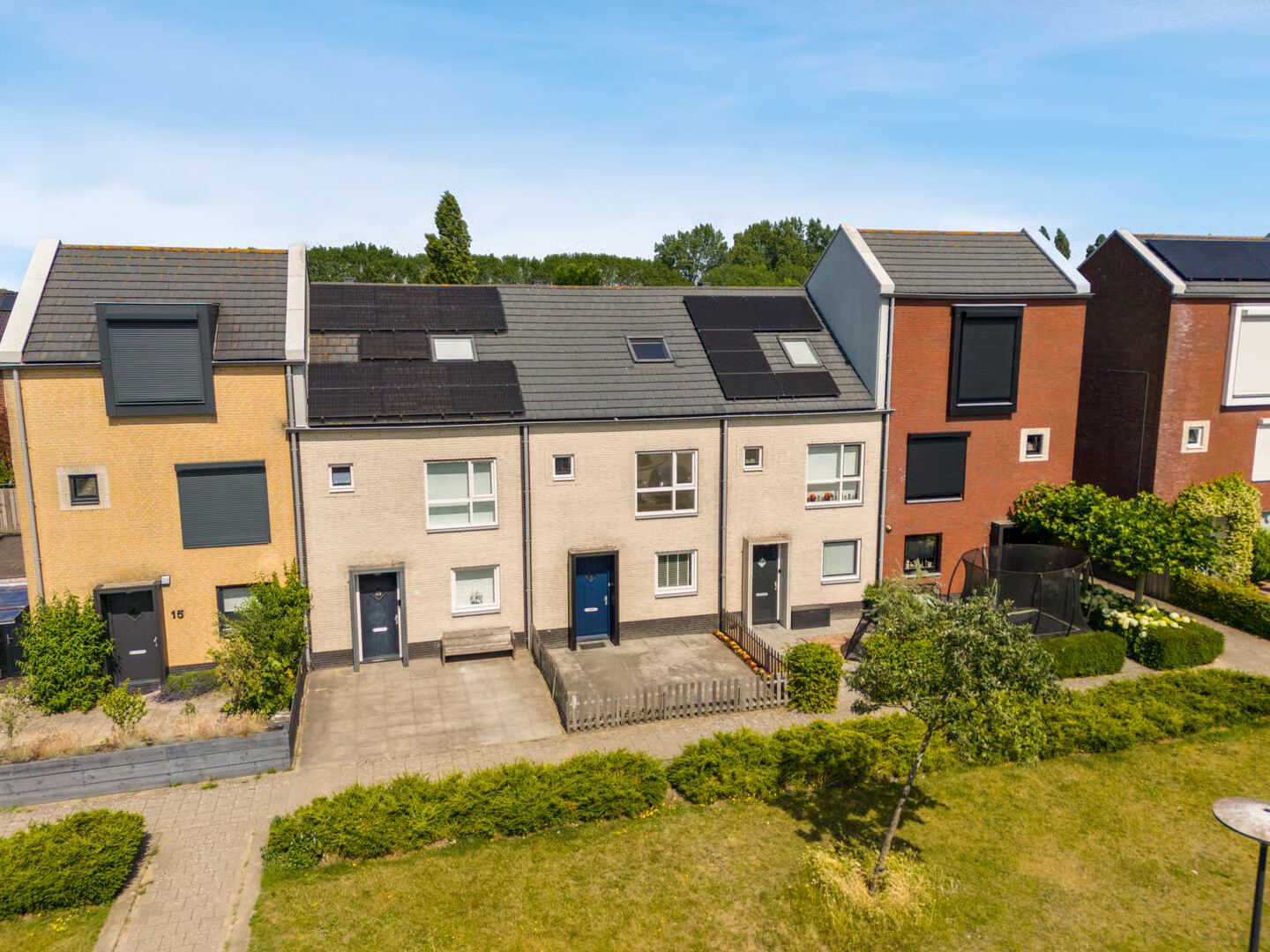 Tussenwoning te koop: Spinsteen 19, Beverwijk