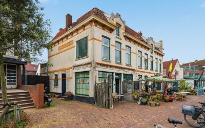 Voorstraat 2