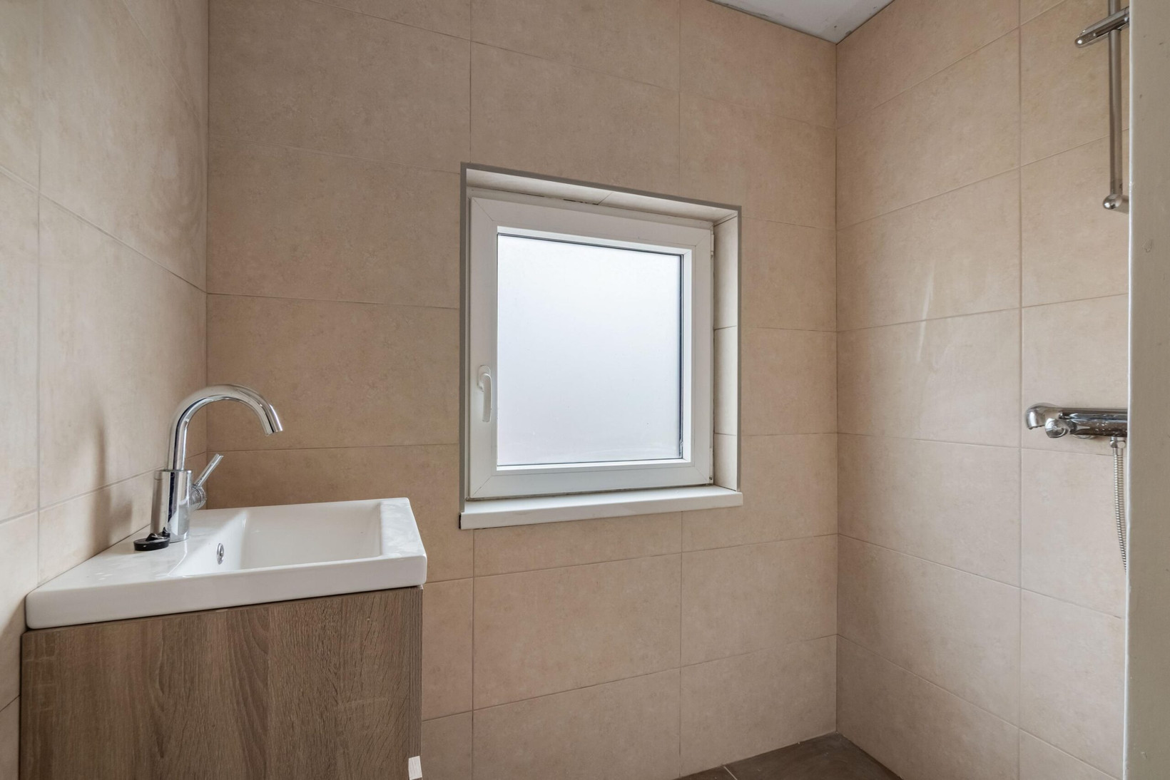 Tussenwoning te koop: Ladderbeekstraat 33, Velsen-Noord