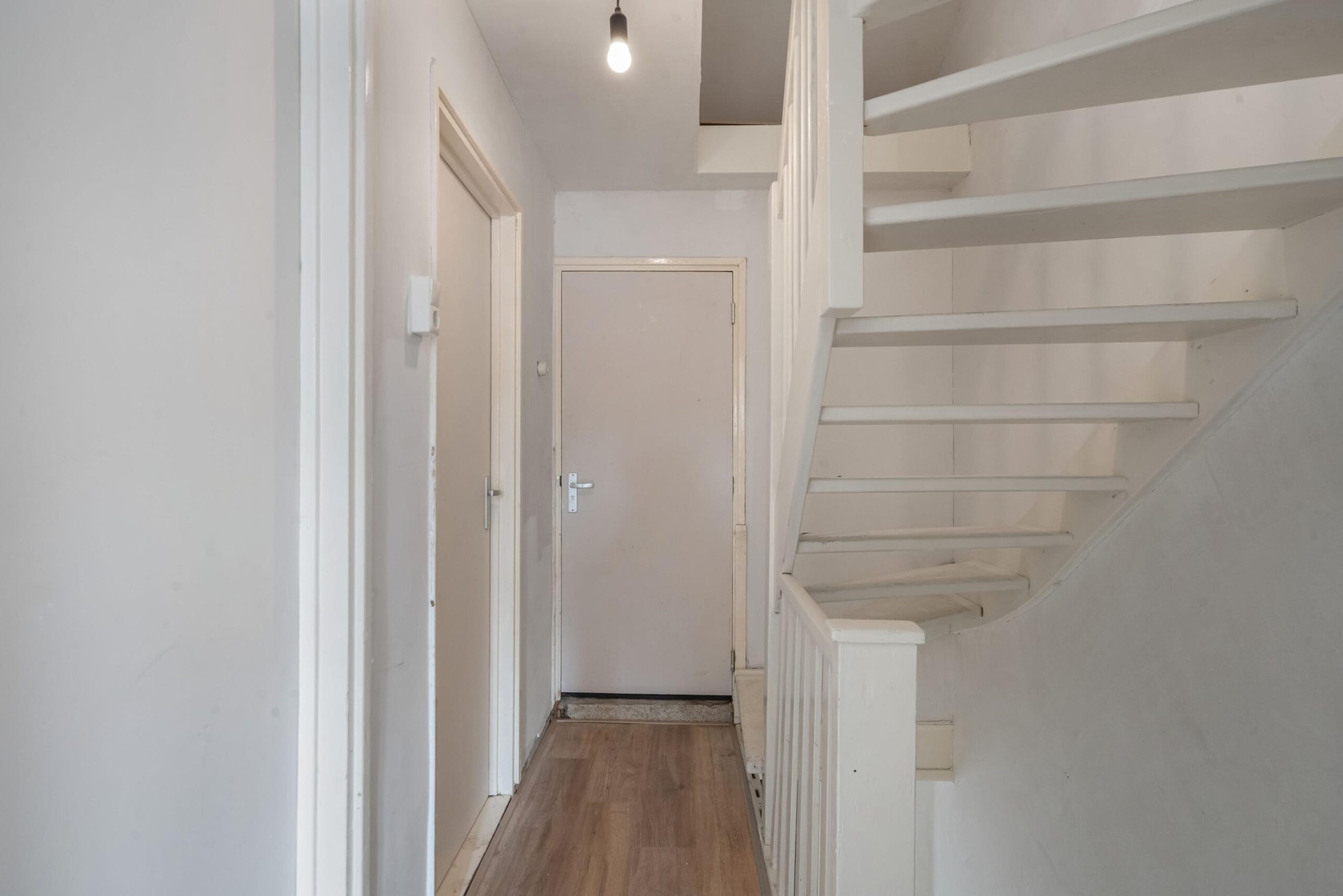 Tussenwoning te koop: Ladderbeekstraat 33, Velsen-Noord
