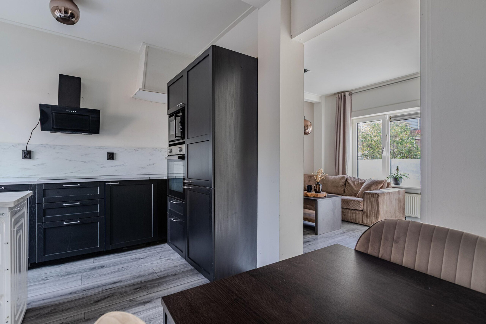 Tussenwoning te koop: Noorderlaan 21, Velsen-Noord