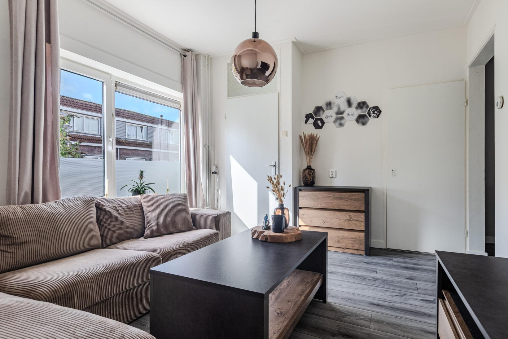Tussenwoning te koop: Noorderlaan 21, Velsen-Noord