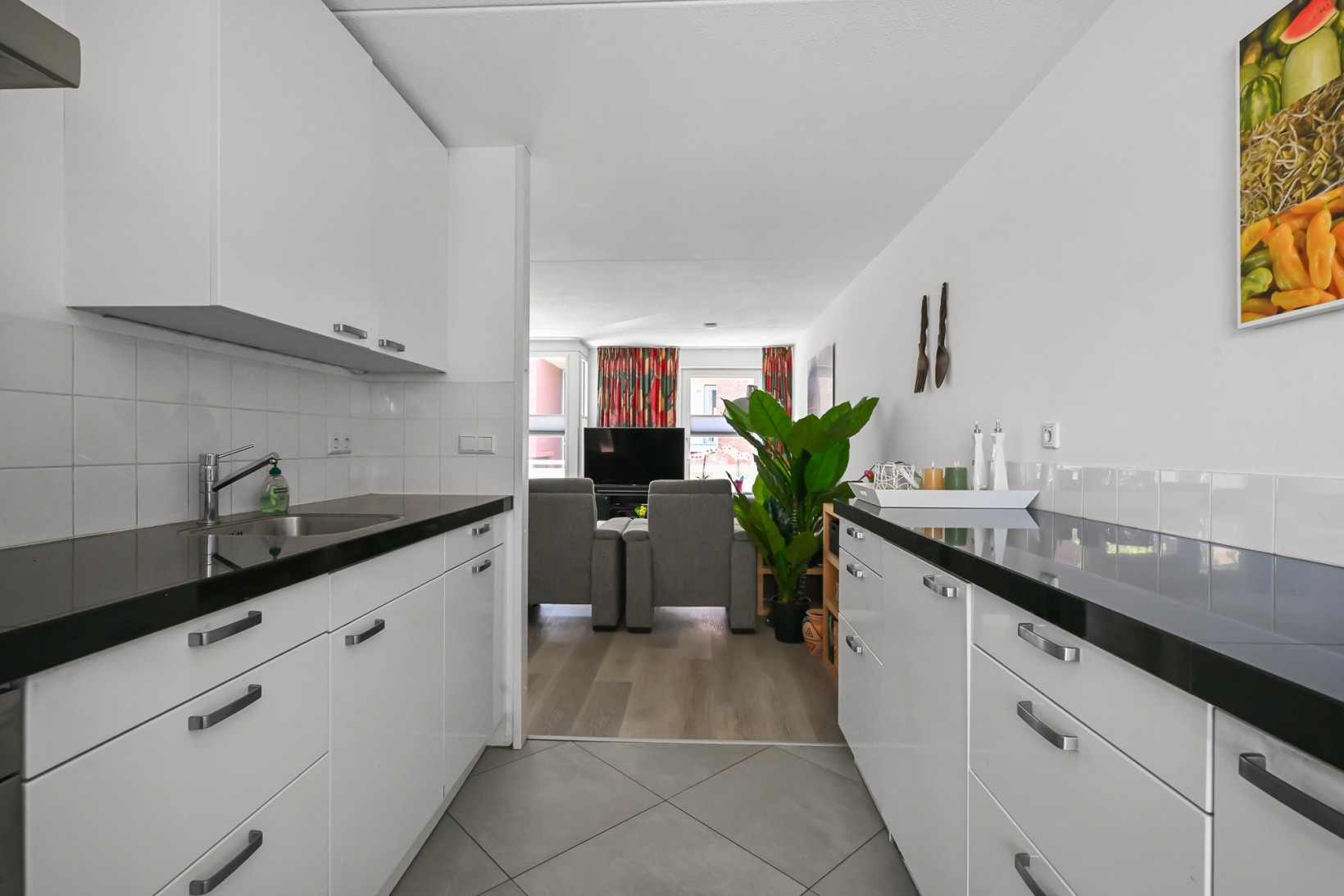 Appartement te koop: van Coevenhovenstraat 59, Heemskerk