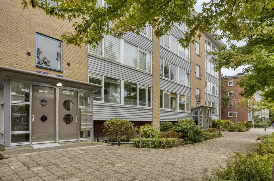 Appartement te koop: Bachstraat 86, Heemskerk