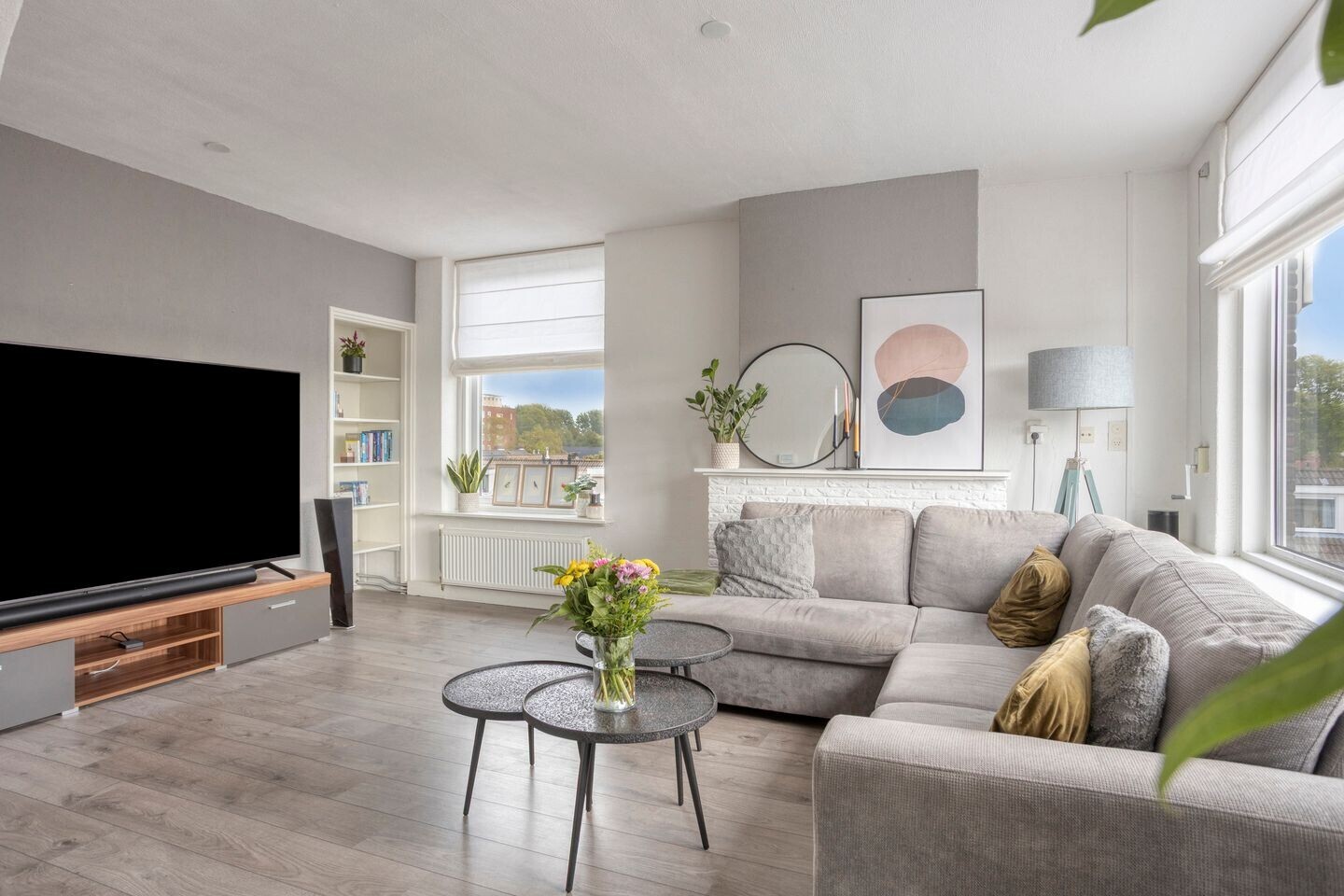 Appartement te koop: Mascagnistraat 6, Heemskerk