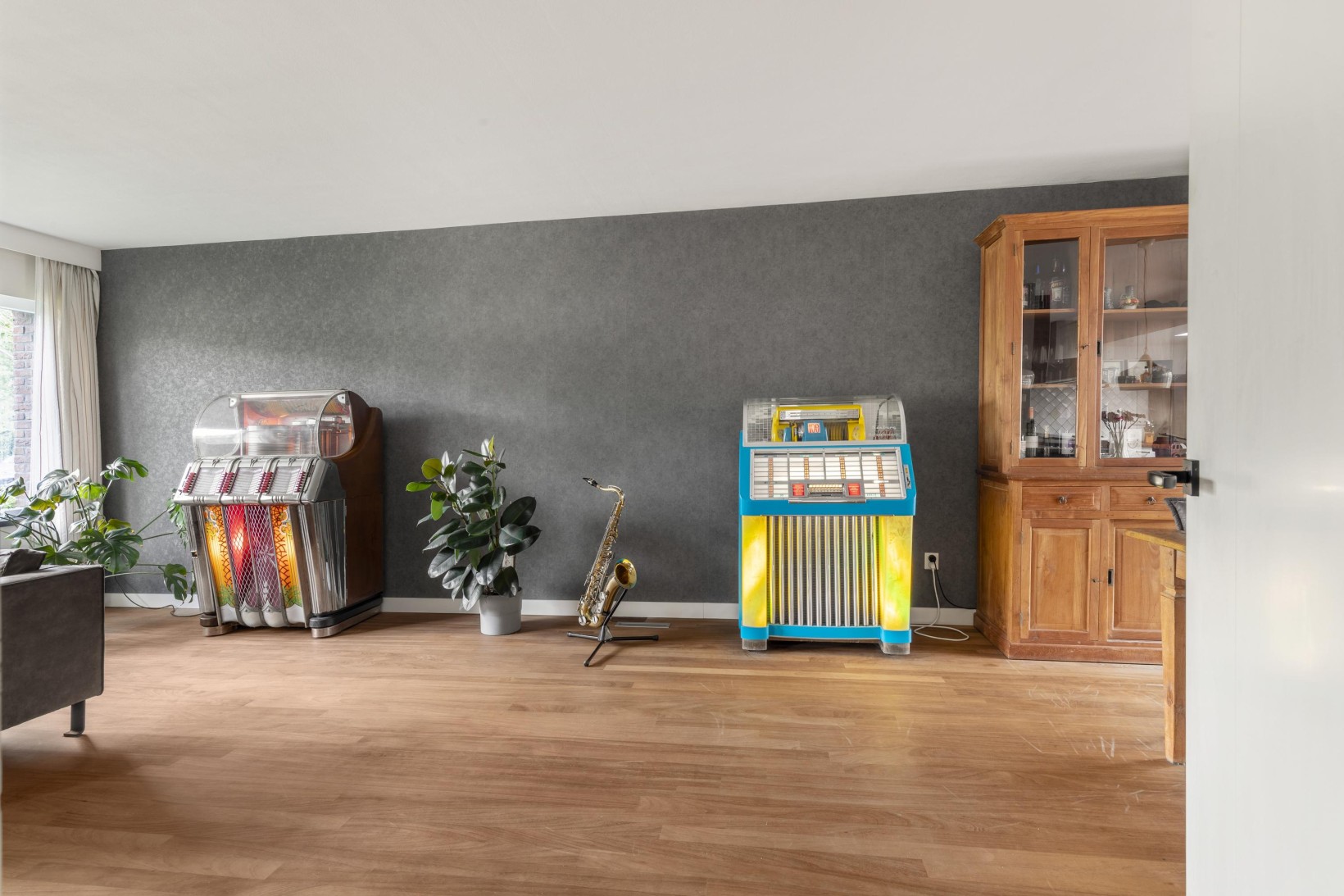 Tussenwoning te koop: Rossinistraat 33, Heemskerk