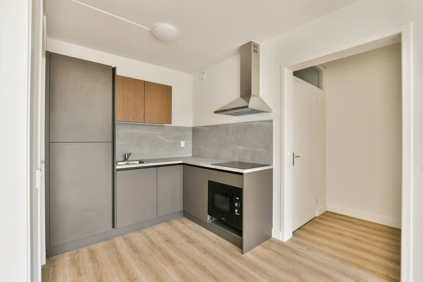 Appartement te koop: Jan van Polanenstraat 270, Heemskerk