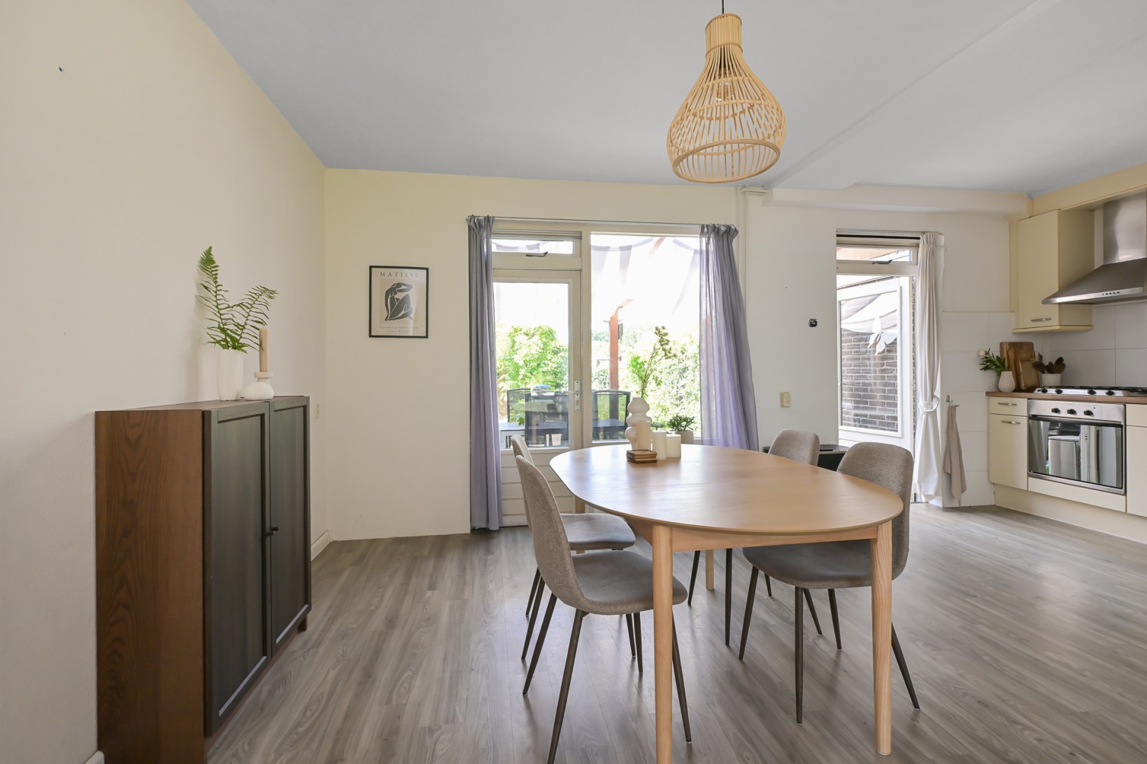 Tussenwoning te koop: Prof ten Doesschatestraat 91, Heemskerk