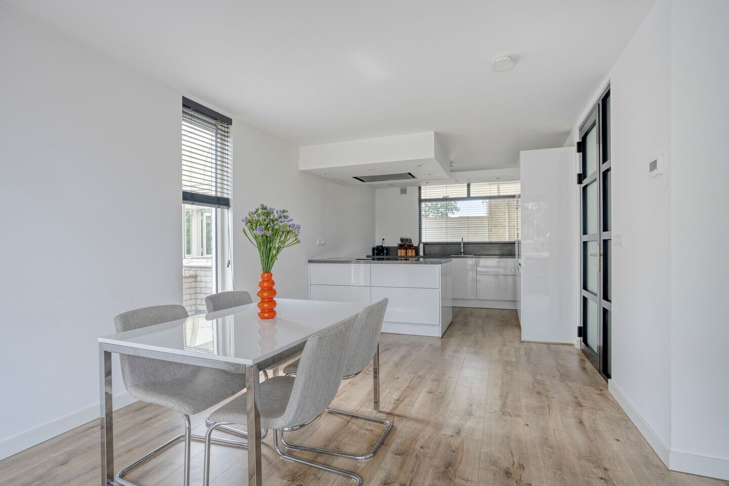 Appartement te koop: Aletta Jacobsstraat 85, Heemskerk
