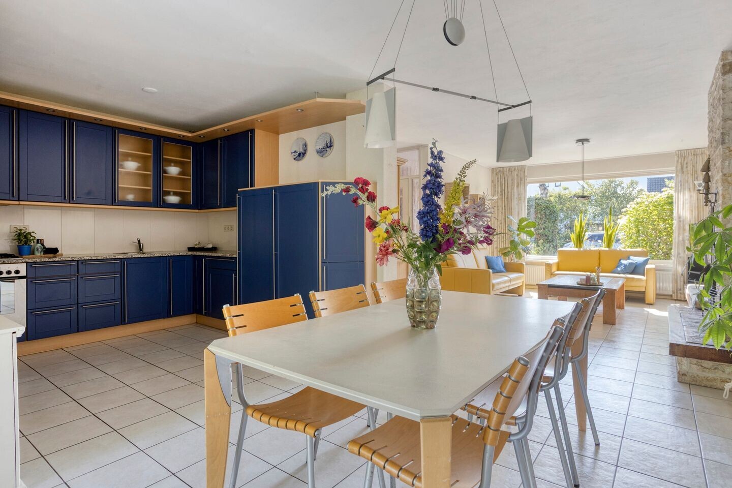 Hoekwoning te koop: Jan van Kuikweg 83, Heemskerk