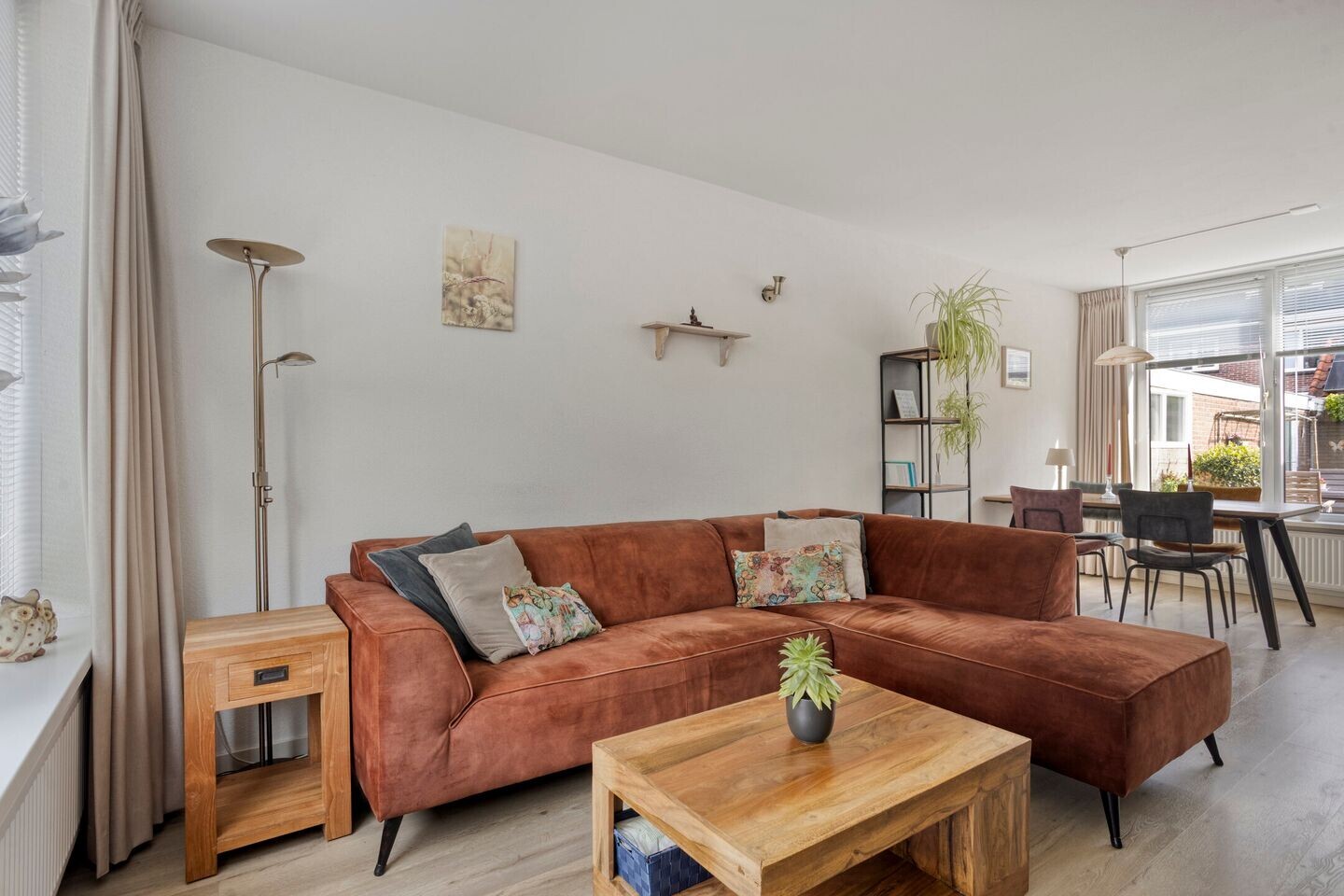Hoekwoning te koop: Jan Ligthartstraat 148, Heemskerk