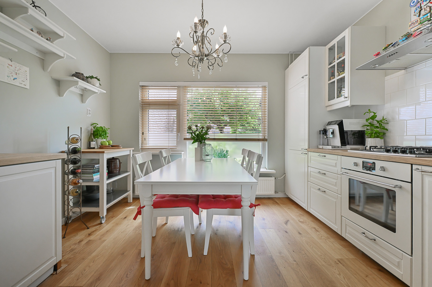 Tussenwoning te koop: Eenigenburg 30, Heemskerk